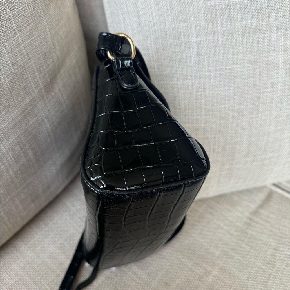 Black croc embossed crossbody bag with top handle - Picture 10 of 10